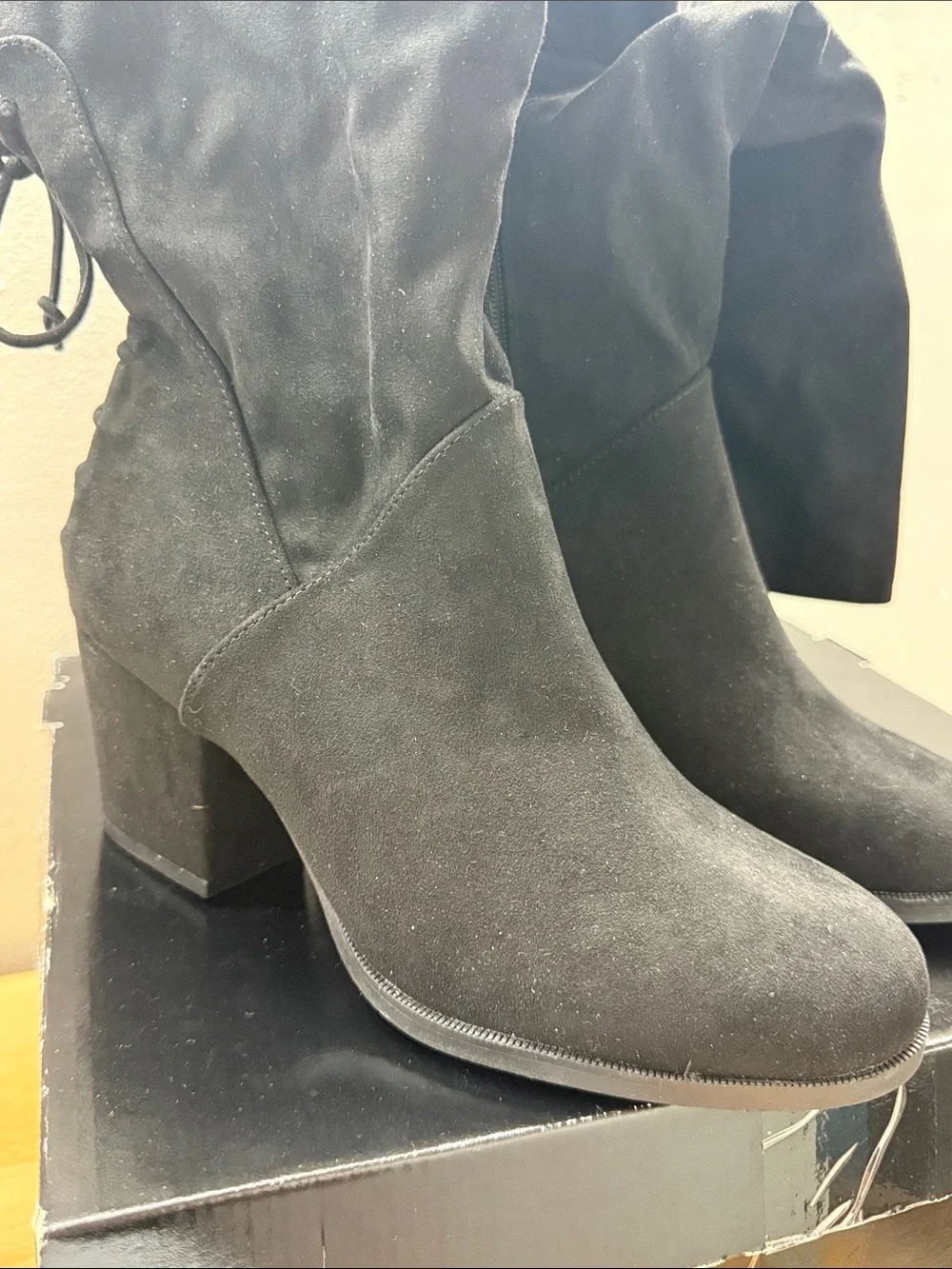 Journee Black Suede Over-the-Knee Women's Boots Size 8M